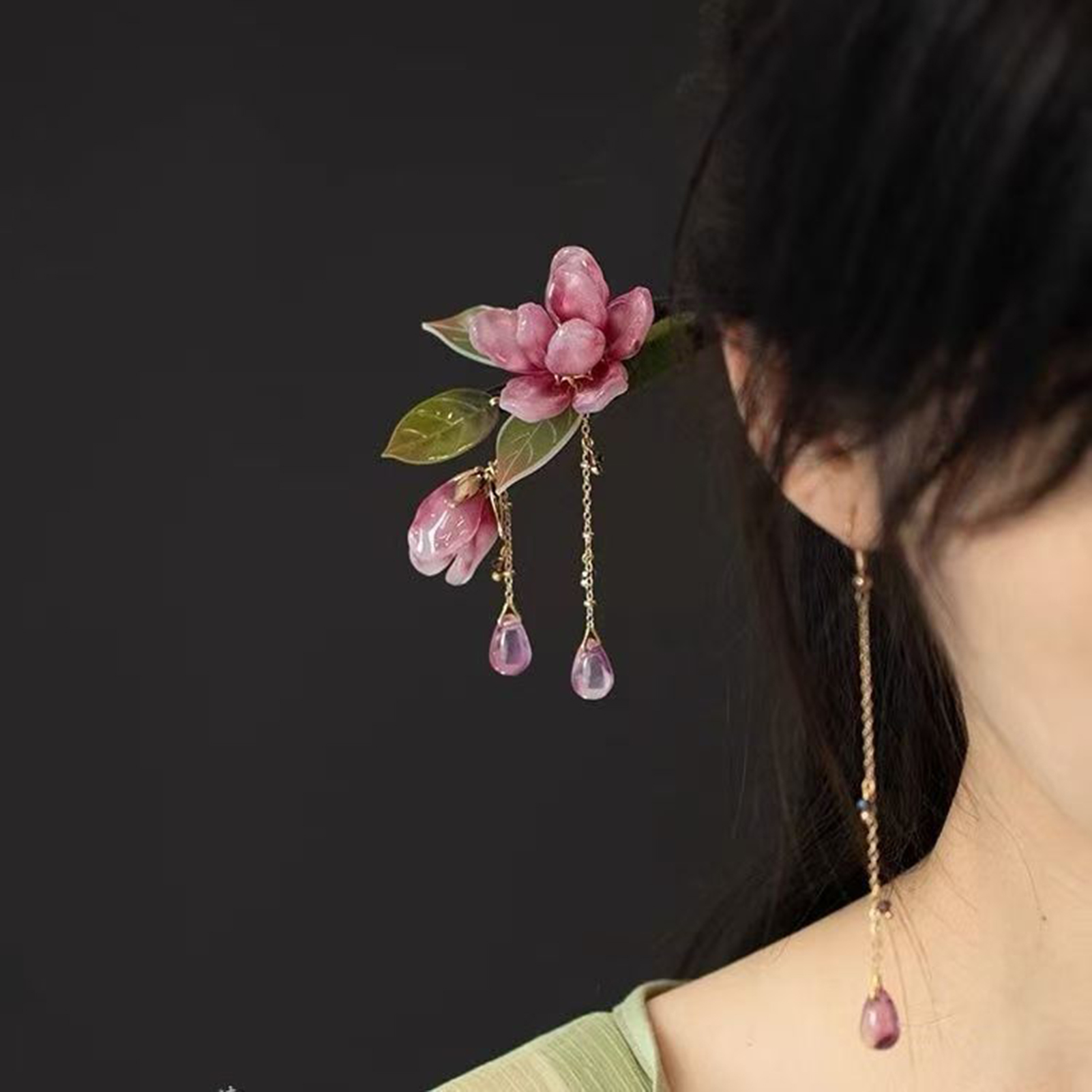 دبوس شعر مزين بالزهور على الطر - مراجعة Supply Florist وسعره